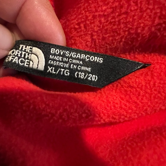 XL youth north face jacket - Picture 3 of 3